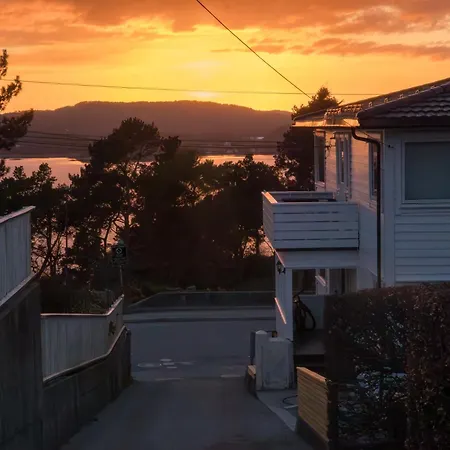 Golden Fjord-view